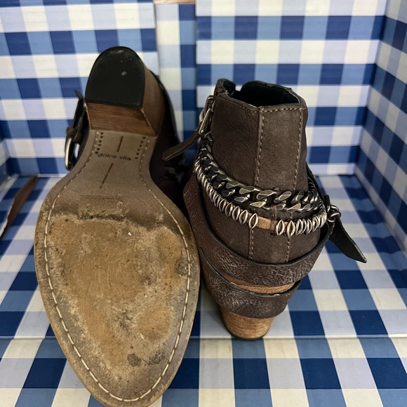 Dolce Vita Women’s Yasmina Size 8 Ankle Bootie - Picture 10 of 11